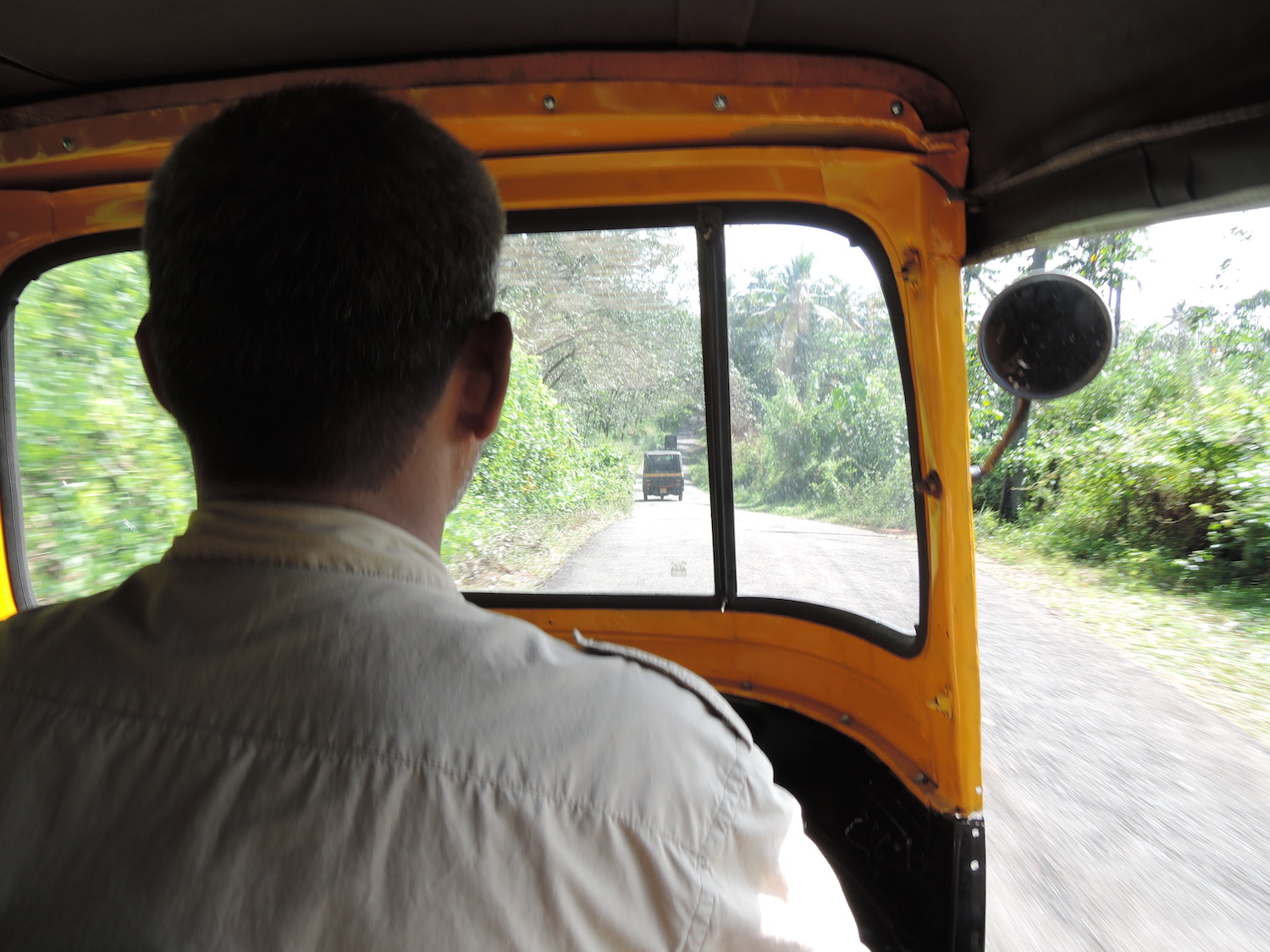 Speed tuk tuk